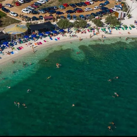Appartement Piscina With Sea View Trogir-seget *