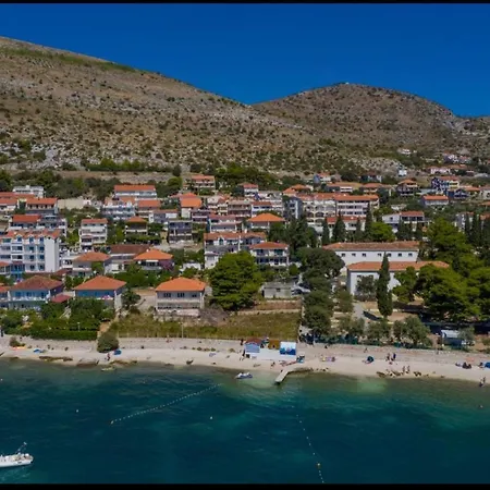 Piscina With Sea View Trogir-seget *